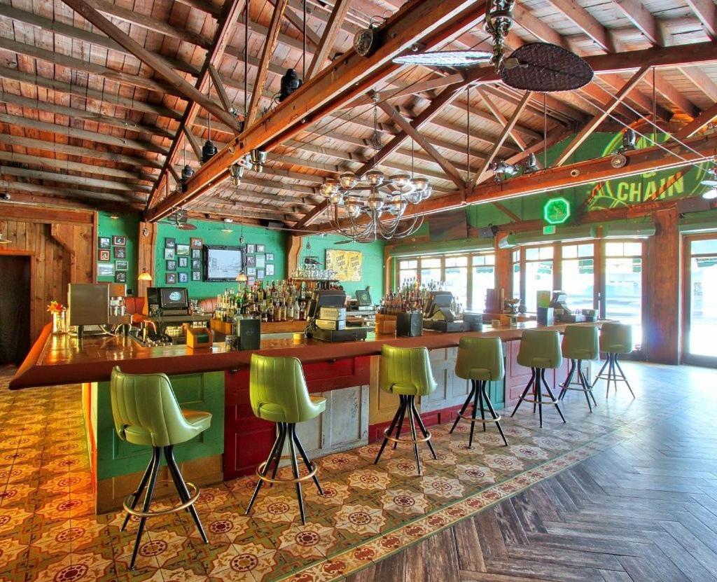 Private Loft In The Heart Of Little Havana Miami Exterior photo